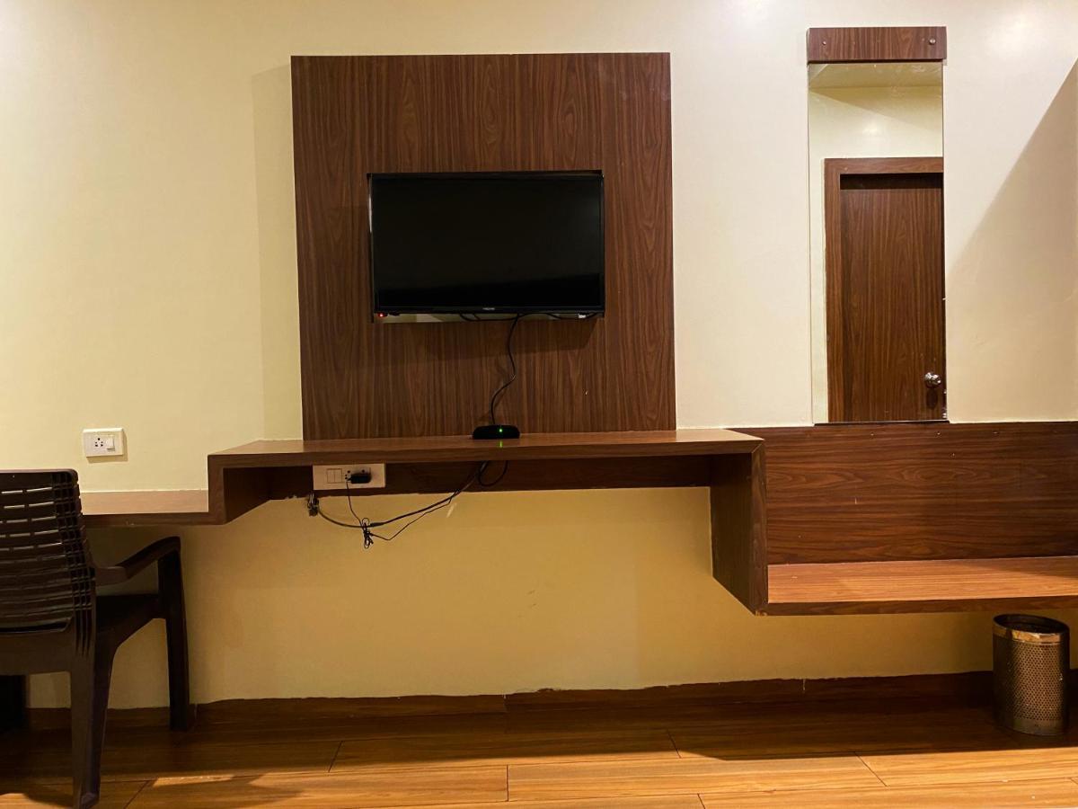 Hotel Pearl'S Bkc Inn- Near Trade Centre, Visa Consulate Mumbai Eksteriør bilde